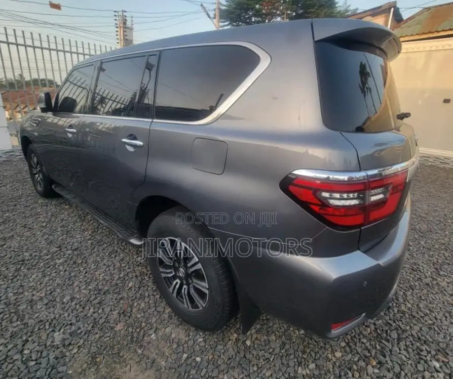Nissan Patrol 2022 Gray