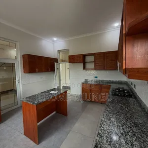 3bdrm House in Goba for sale