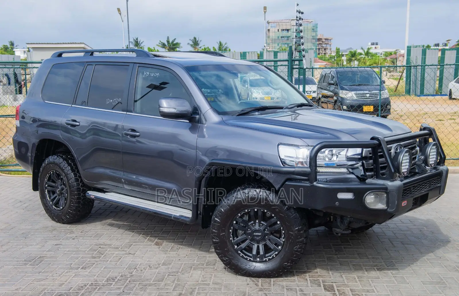 Toyota Land Cruiser 4.5 V8 TD 2020 Gray