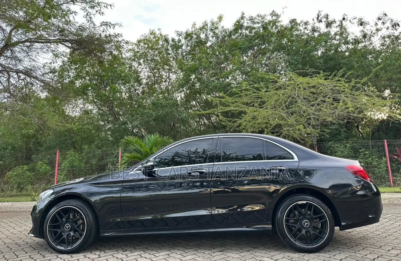 Mercedes-Benz C-Class 2014 Black
