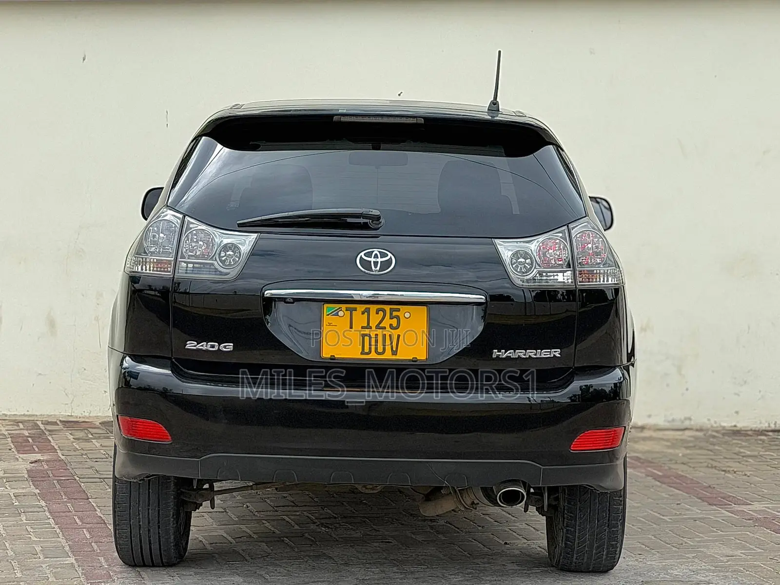 Toyota Harrier 2005 Black