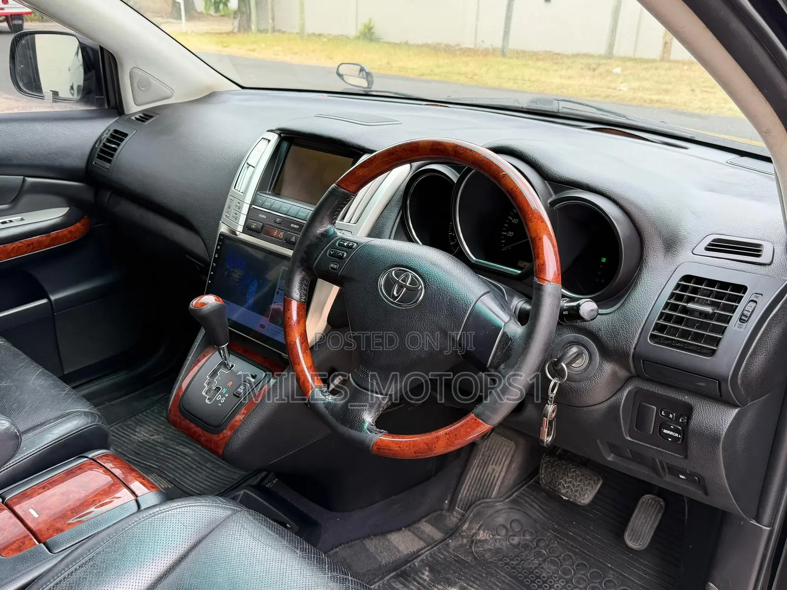 Toyota Harrier 2005 Black