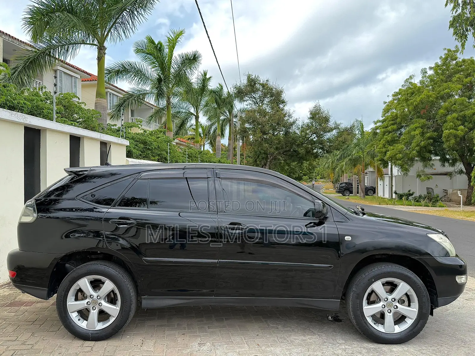 Toyota Harrier 2005 Black
