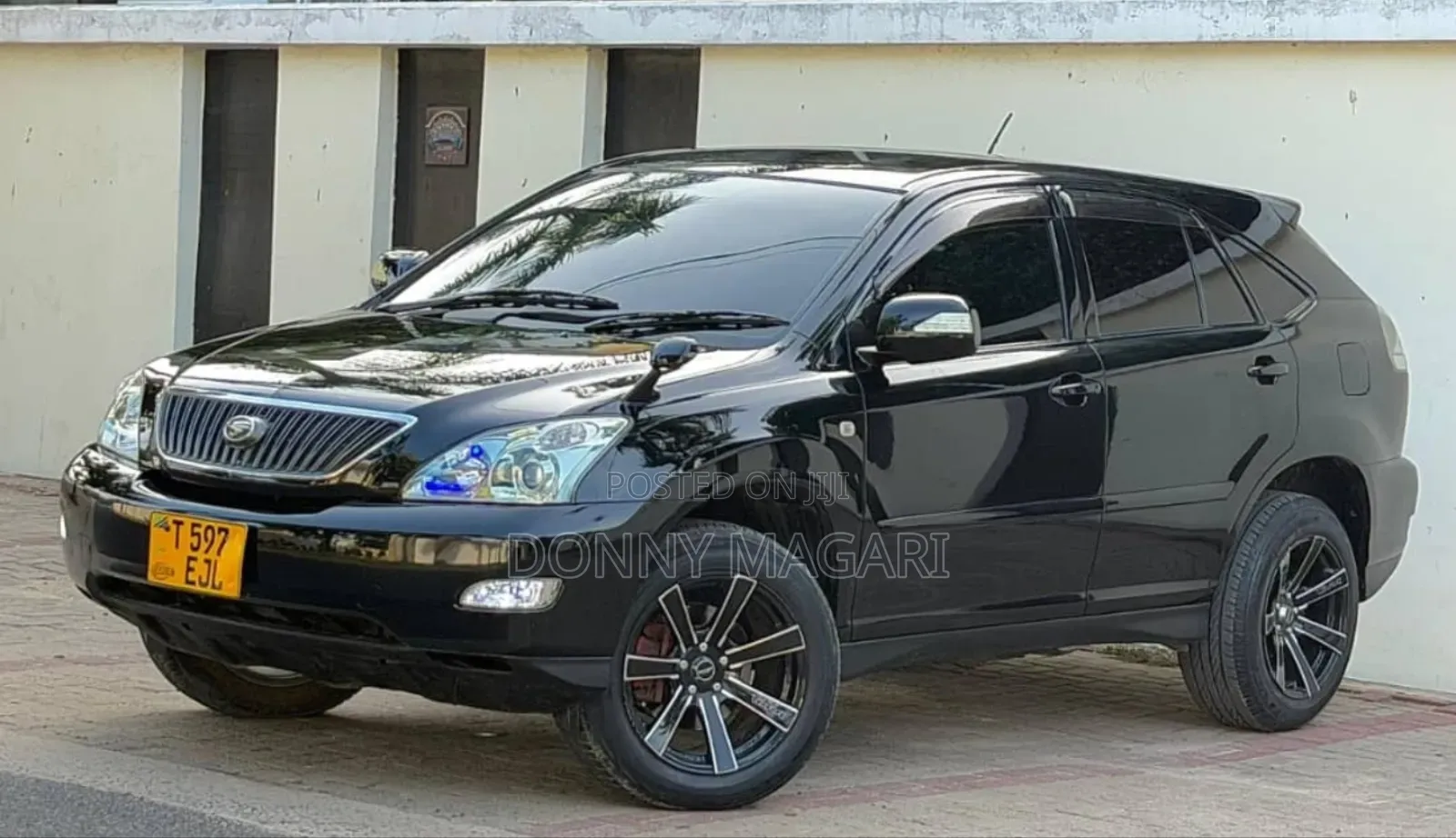 Toyota Harrier 2.4 2006 Black