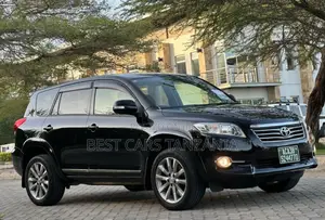 Toyota Vanguard 2012 Black