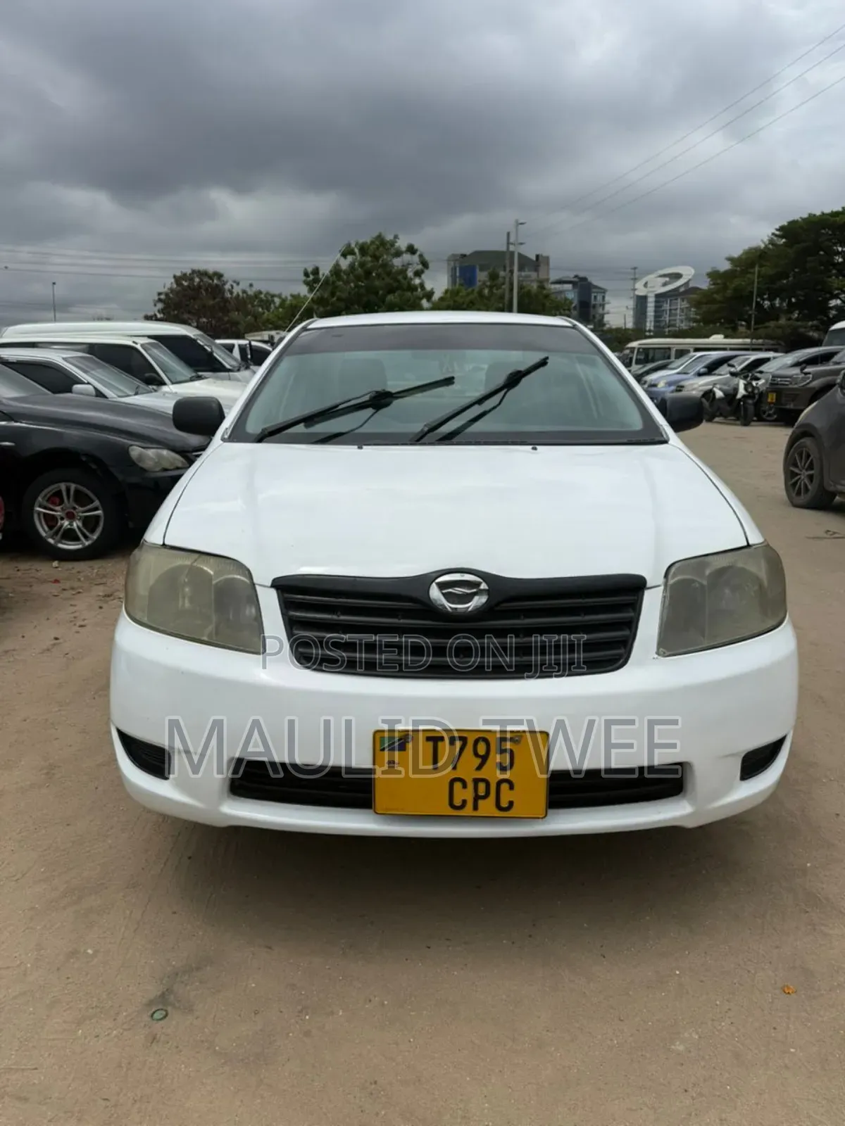 Toyota Corolla 2001 White
