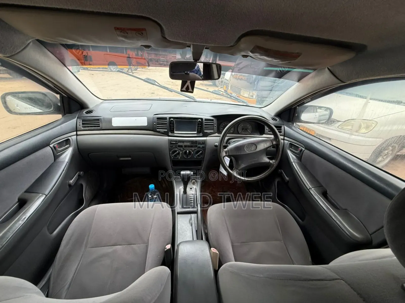 Toyota Corolla 2001 White