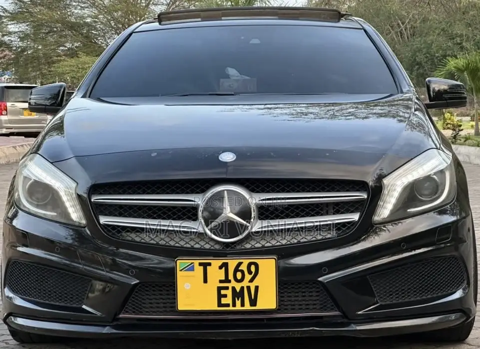 Mercedes-Benz A-Class 2015 Matt Black