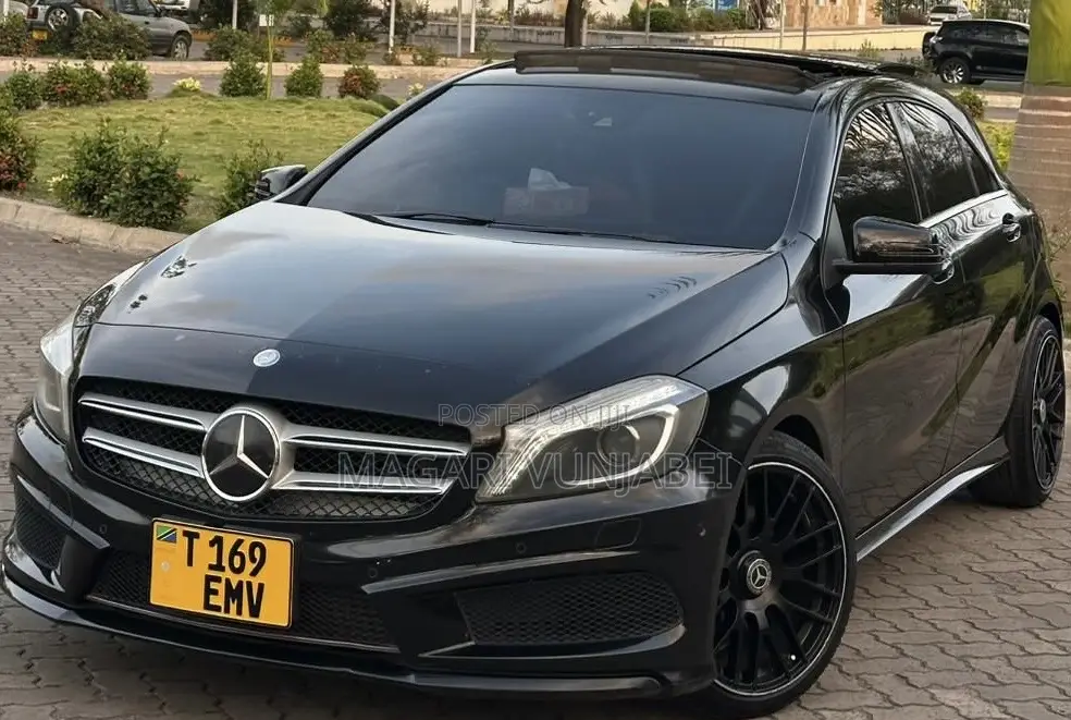 Mercedes-Benz A-Class 2015 Matt Black