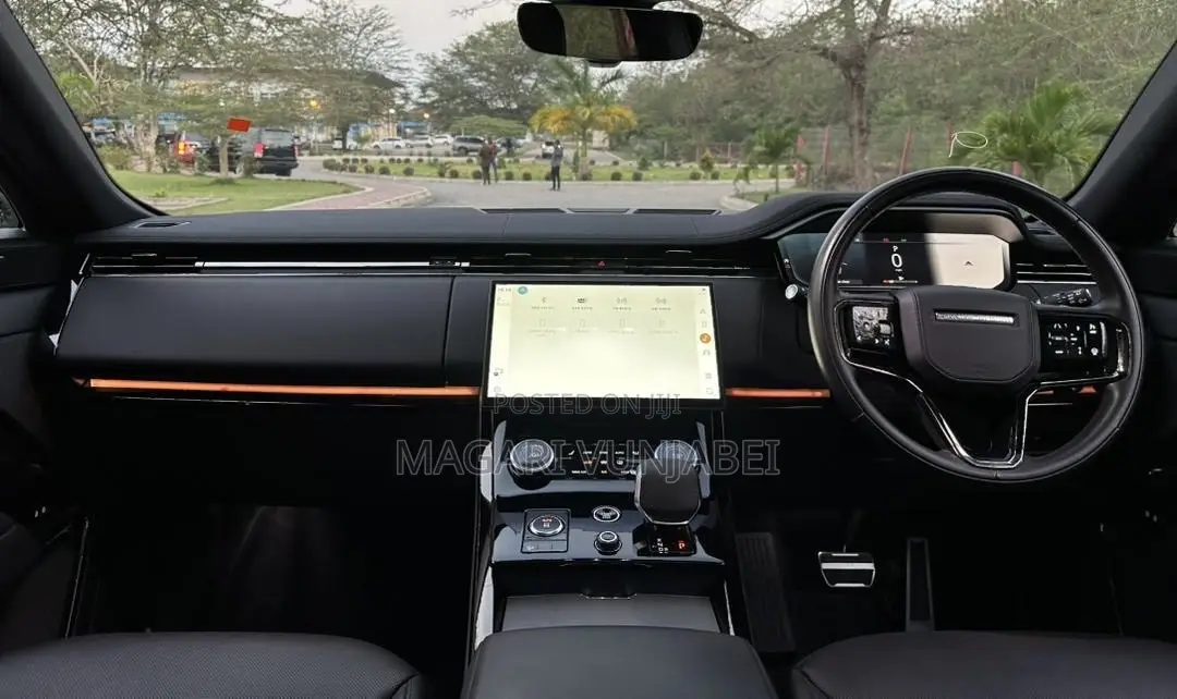 Land Rover Range Rover Sport 2023 White