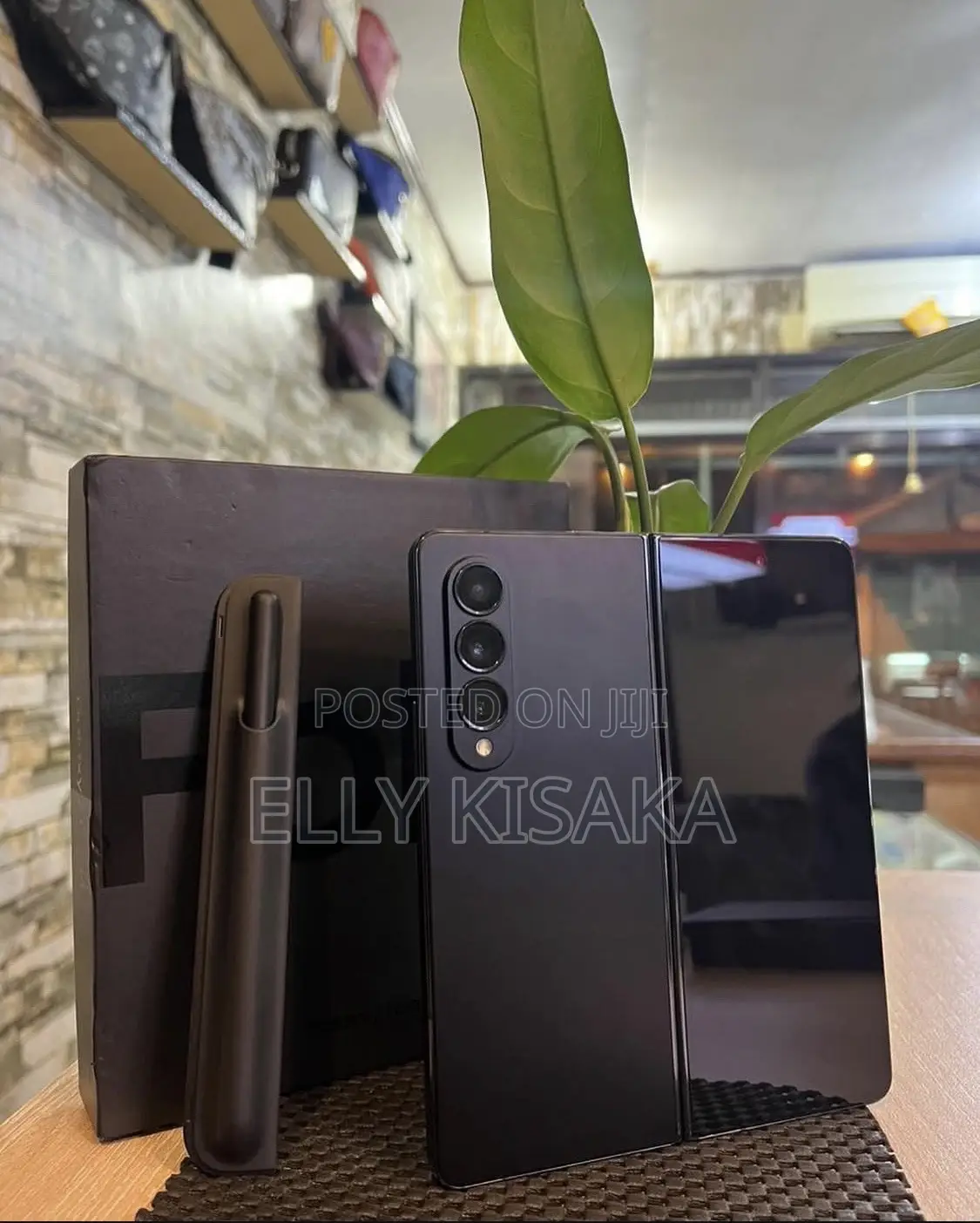 New Samsung Galaxy Z Fold4 256 GB Black