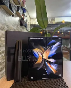 New Samsung Galaxy Z Fold4 256 GB Black
