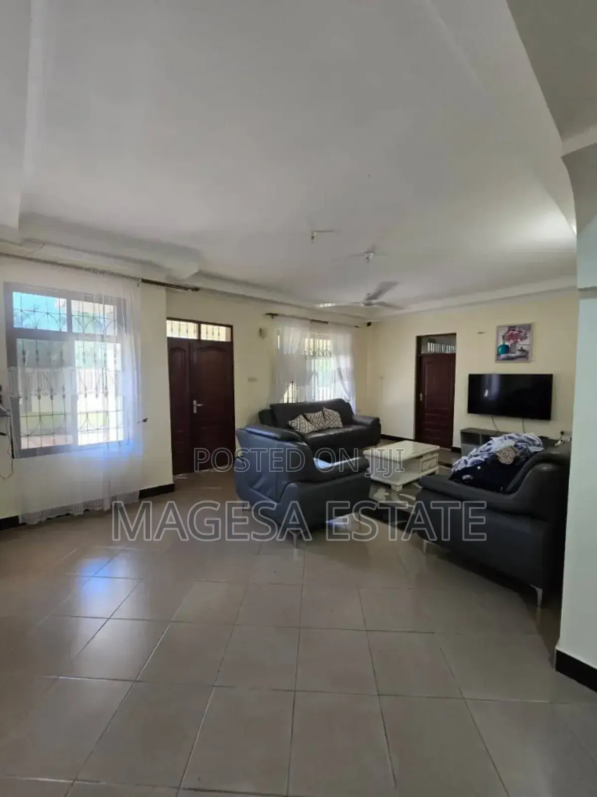 4bdrm House in Goba for sale
