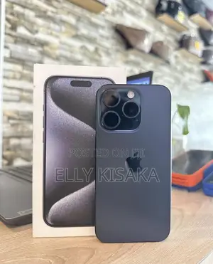 New Apple iPhone 15 Pro 256 GB Black