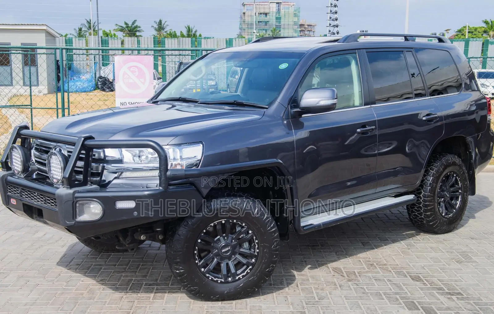 Toyota Land Cruiser 2020 Gray