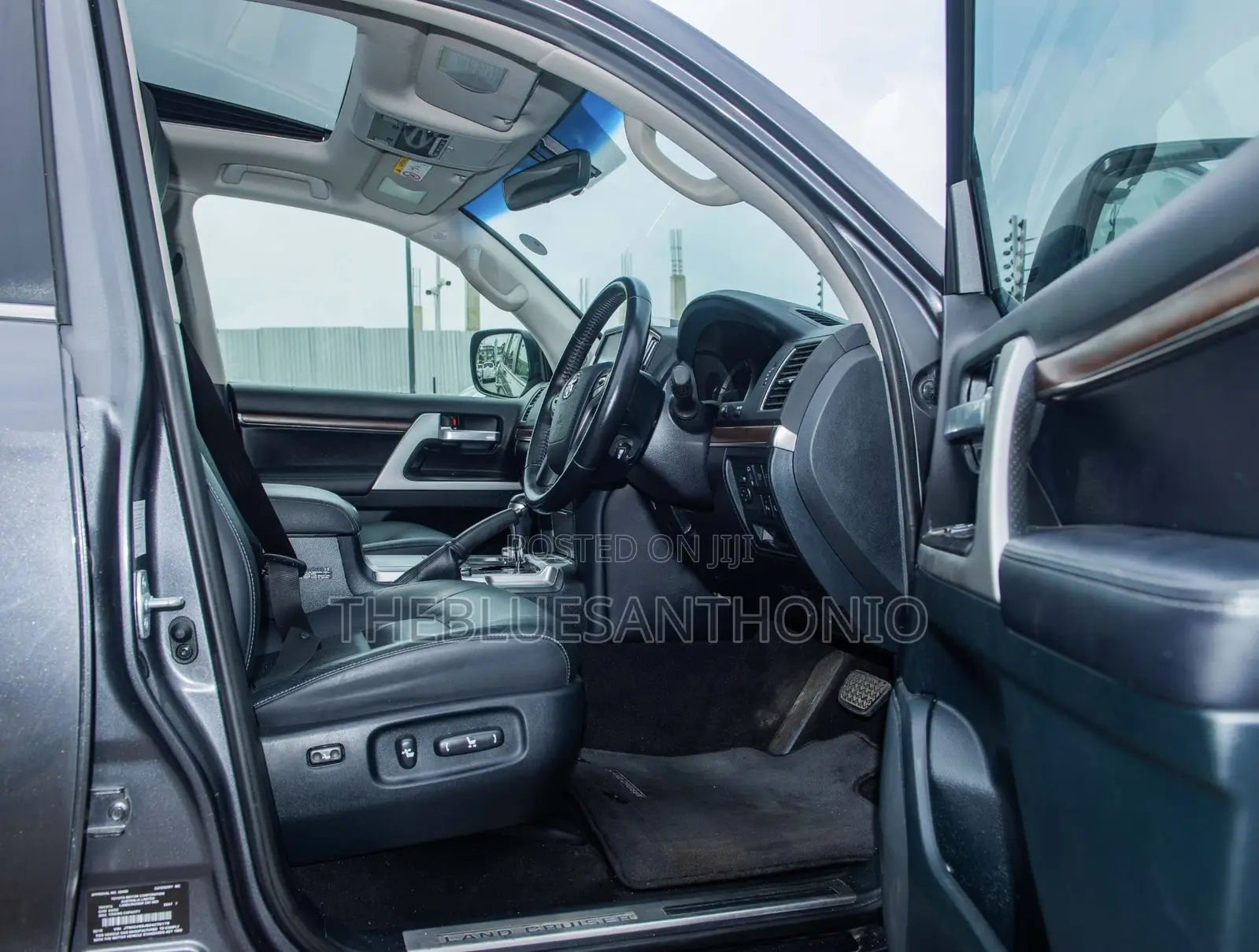 Toyota Land Cruiser 2020 Gray