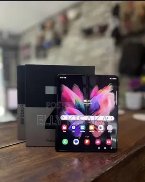 New Samsung Galaxy Z Fold 3 256 GB Black