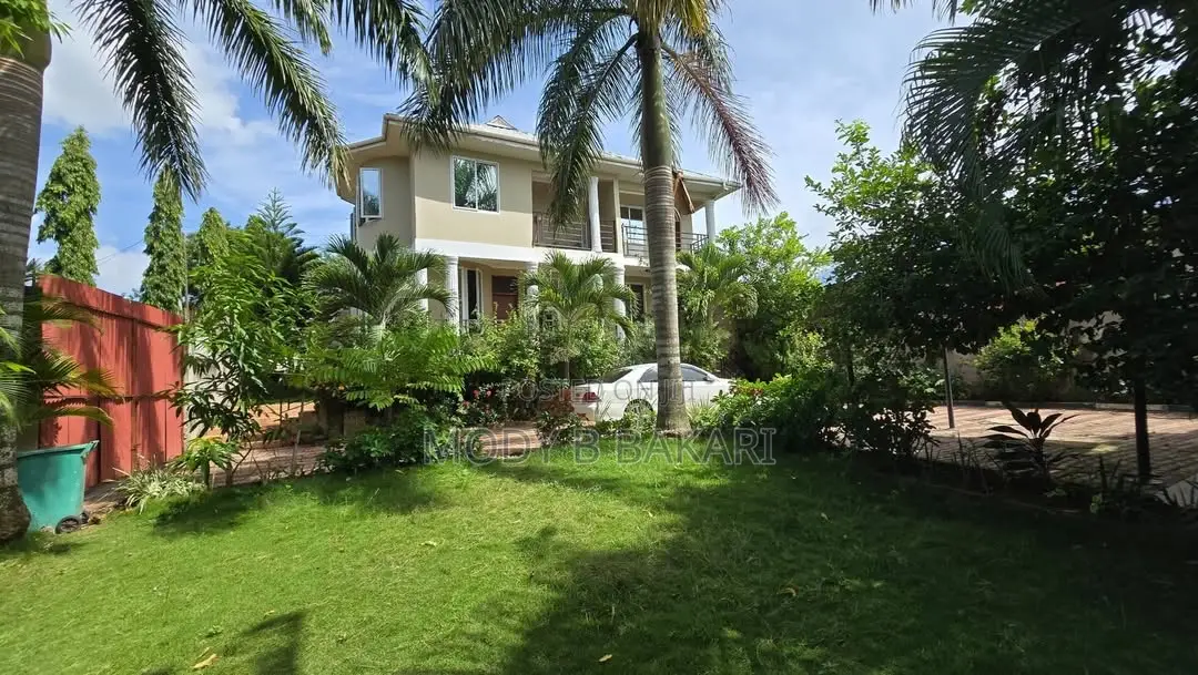 4bdrm House in Goba for sale