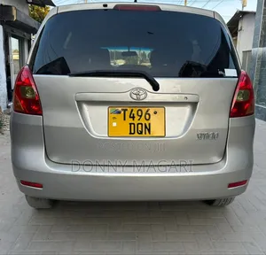 Toyota Corolla Spacio 2002 Silver
