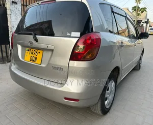 Toyota Corolla Spacio 2002 Silver