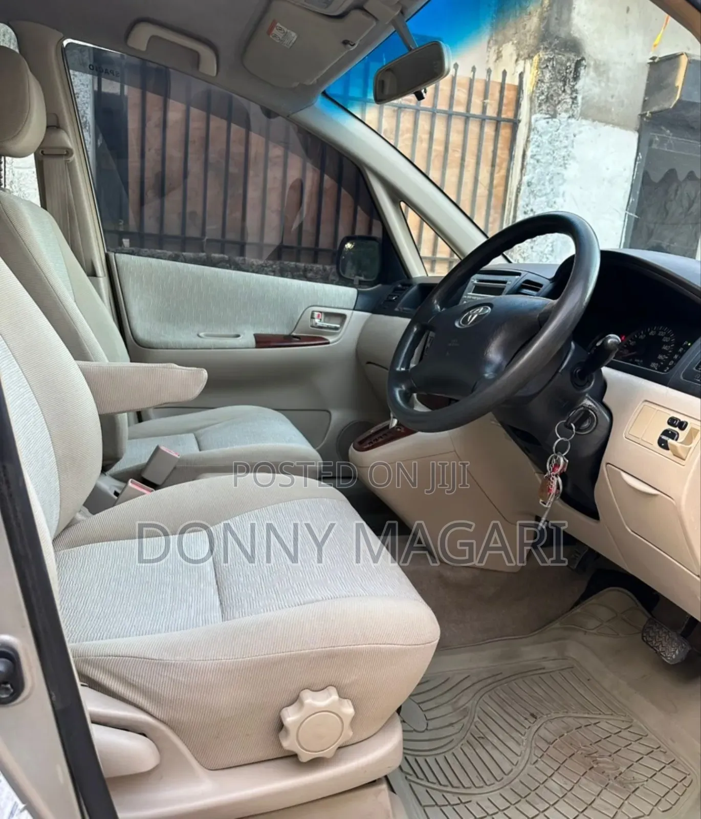 Toyota Corolla Spacio 2002 Silver
