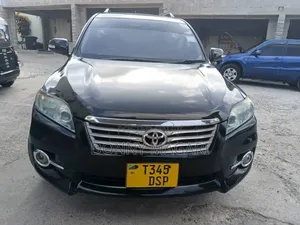Toyota Vanguard 2010 Black