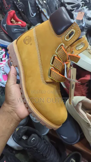 Men's Leather Boot Shoes or Footwears Highly Well and Very Top