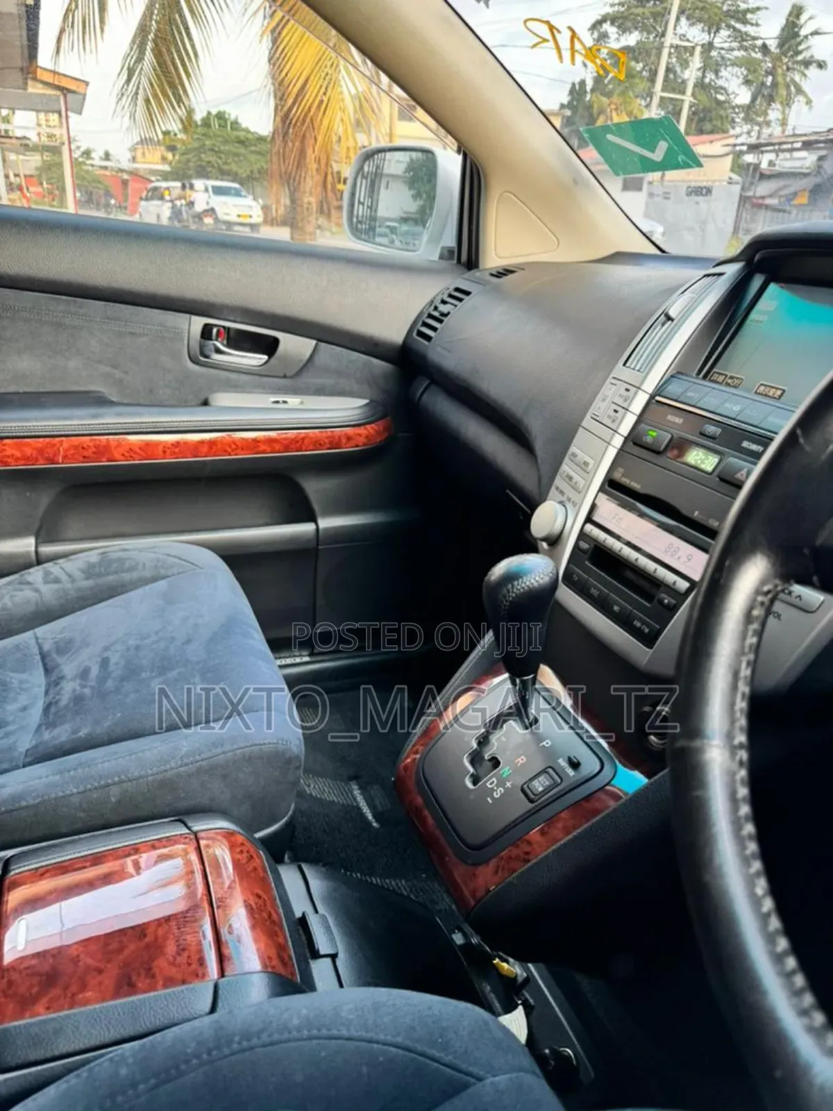 Toyota Harrier 2006 White