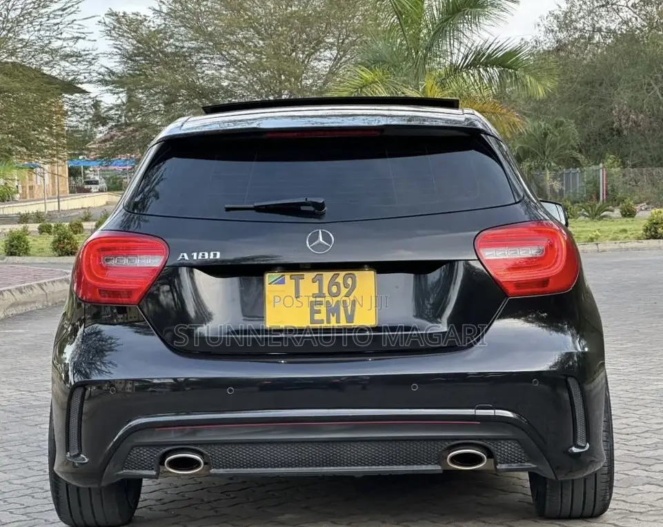 Mercedes-Benz A-Class 2014 Black