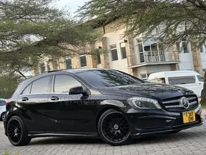 Mercedes-Benz A-Class 2014 Black