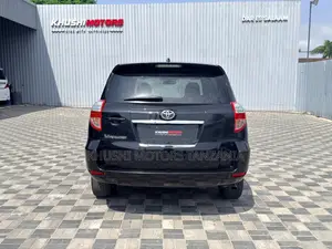 Toyota Vanguard 2009 Black