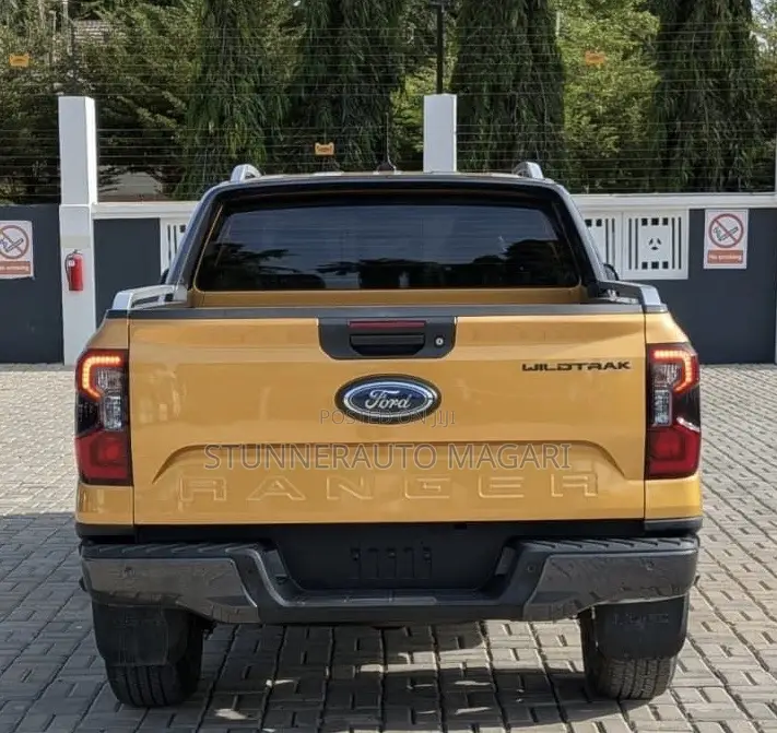 Ford Ranger Wildtrak 2023 Orange