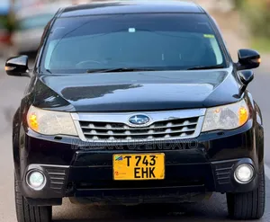 Subaru Forester 2012 Black