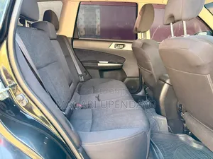 Subaru Forester 2012 Black