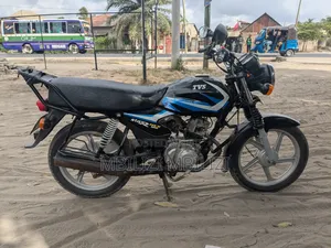 TVS HLX 125 2025 Black