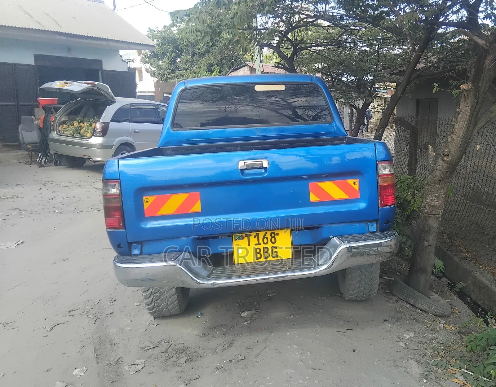 Toyota Hilux 2002 Blue