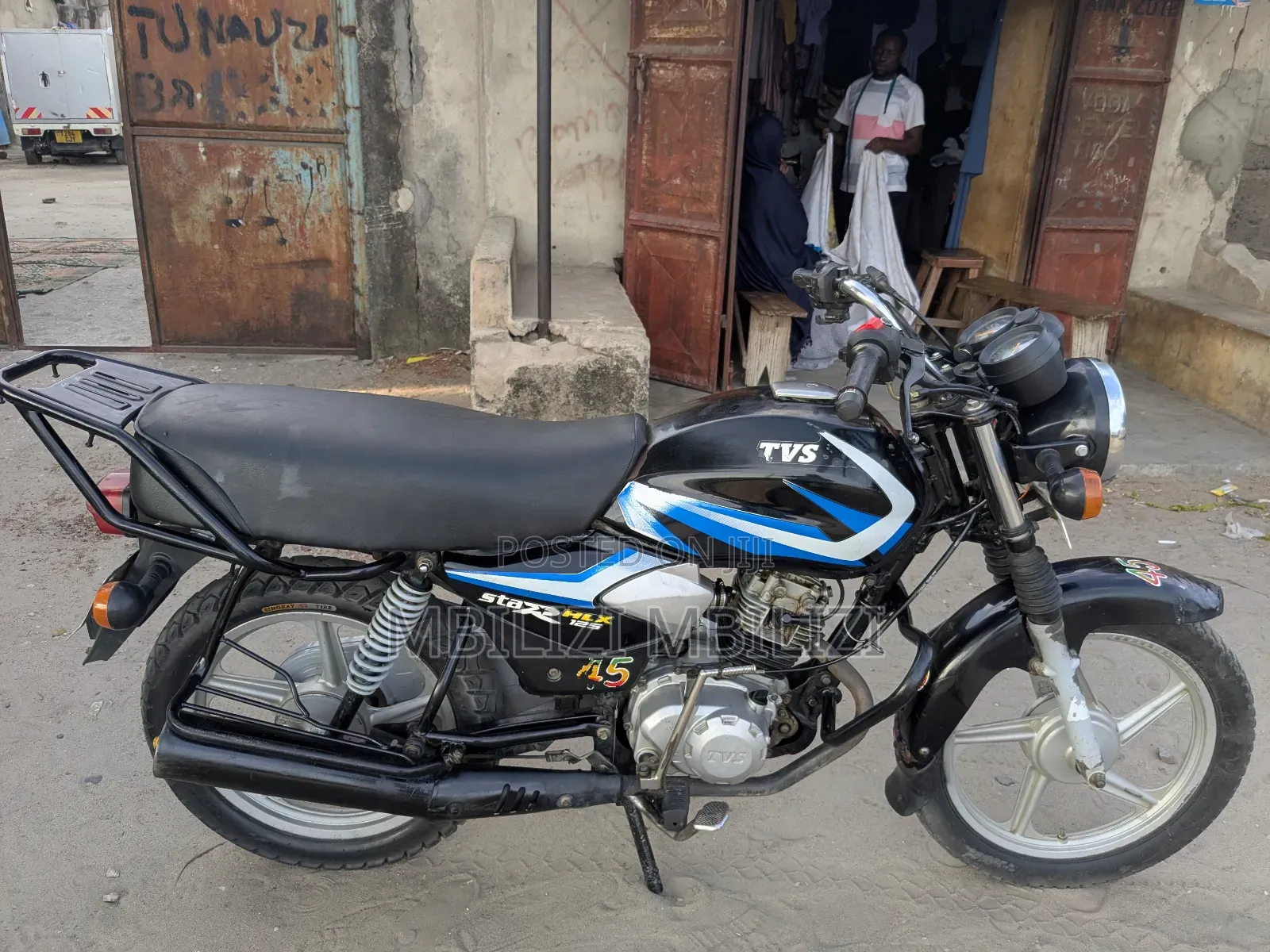 TVS HLX 125 2024 Black