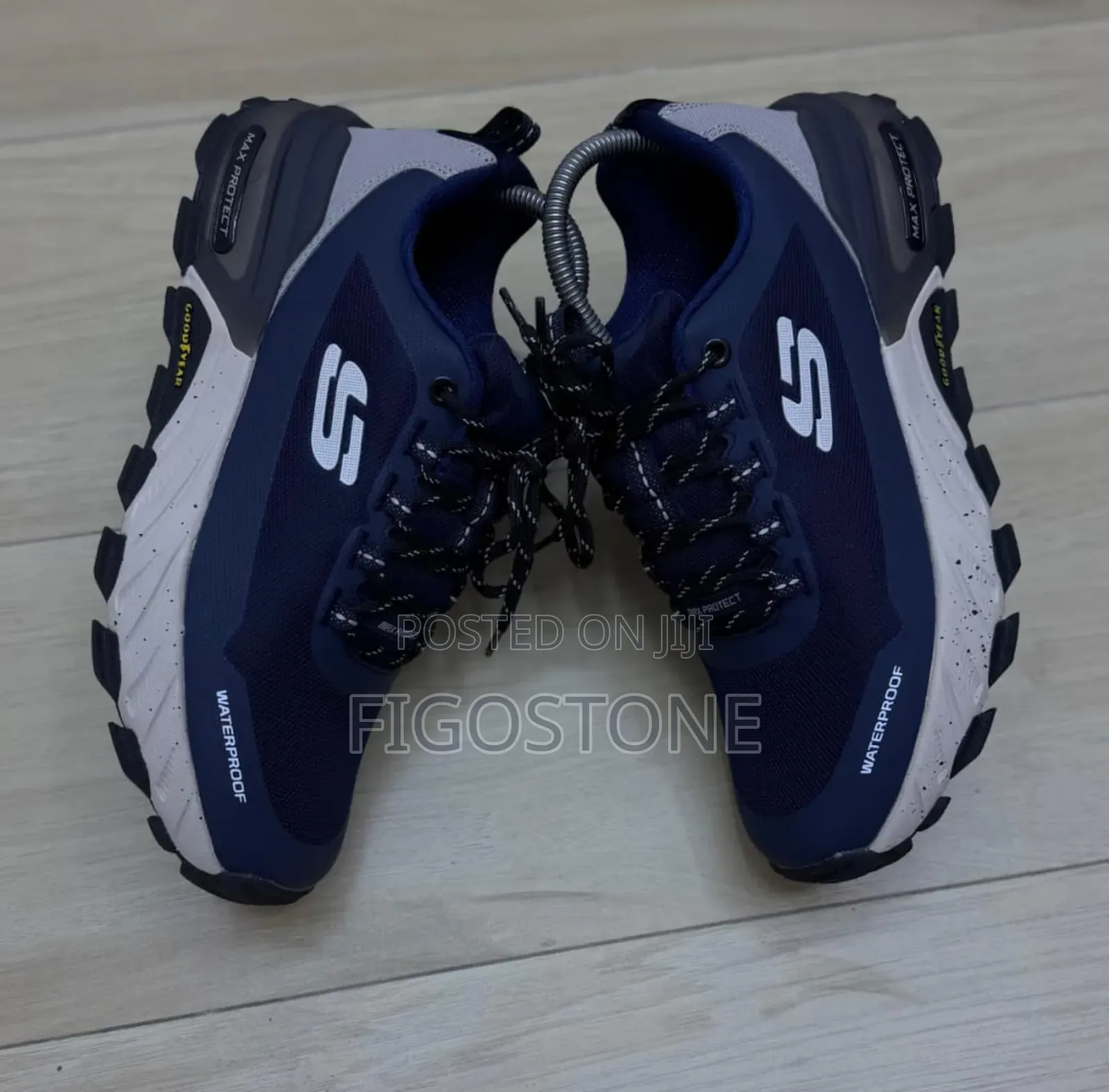 Sketcher Sneakers