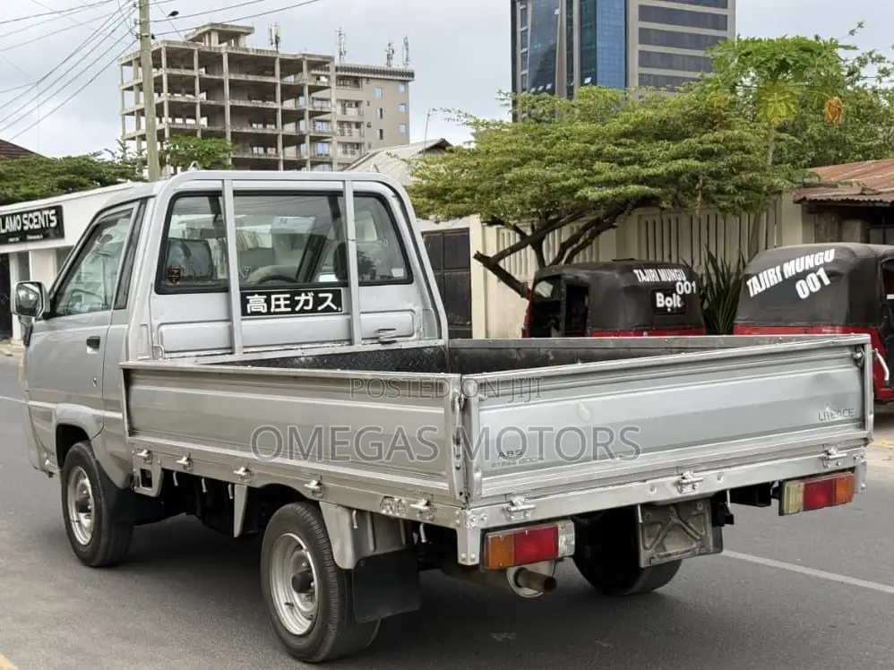 Toyota Townace 2007 Silver