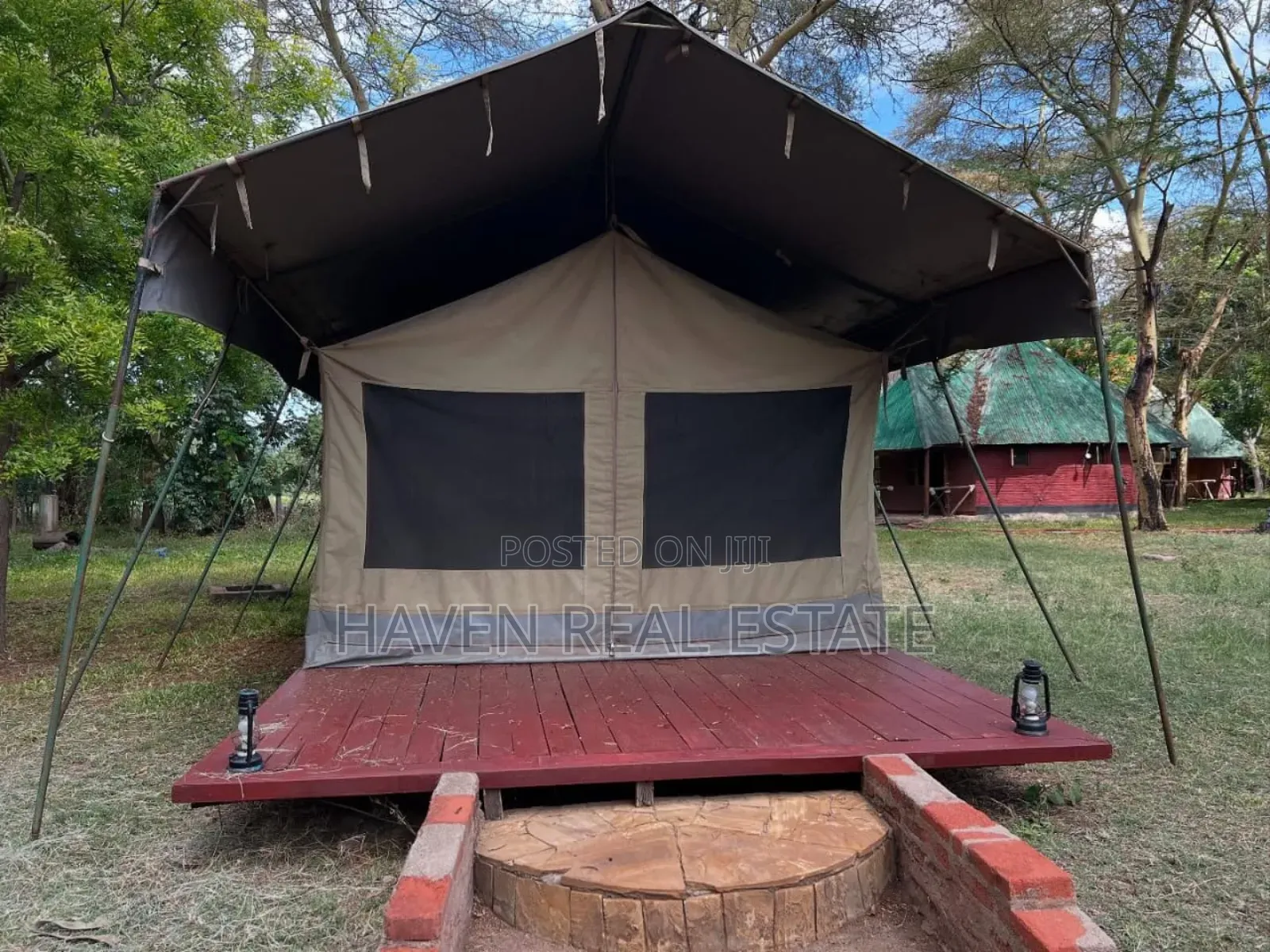*9.8 Acres Lodge Campsite for Sale in Mto Wa Mbu, Arusha*
