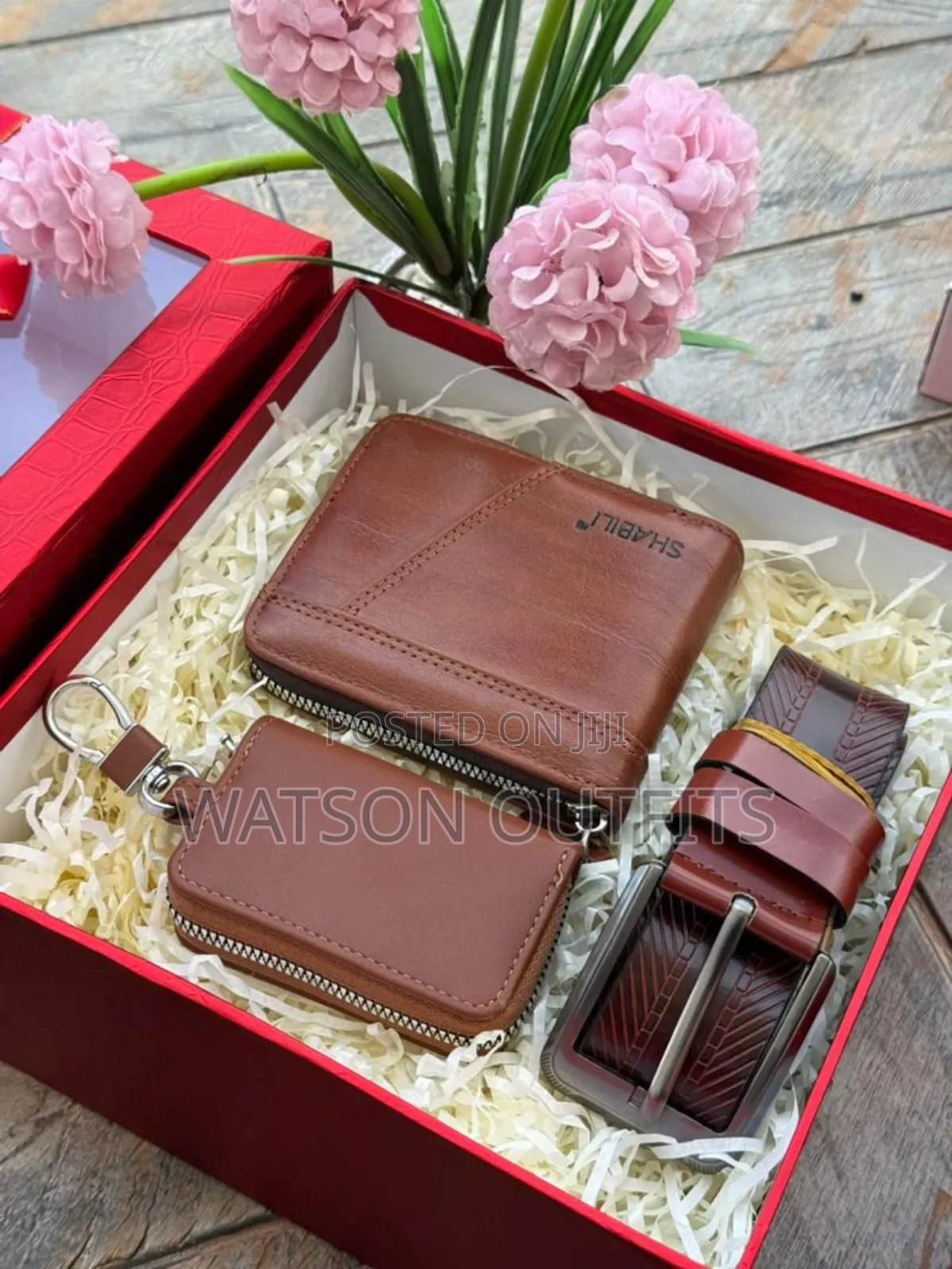 Men's Leather Sets of Belt Wallet and Keyholders Extensively Very Nice