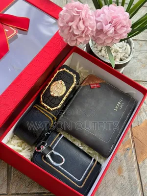 Men's Leather Sets of Belt Wallet and Keyholders Extensively Very Nice