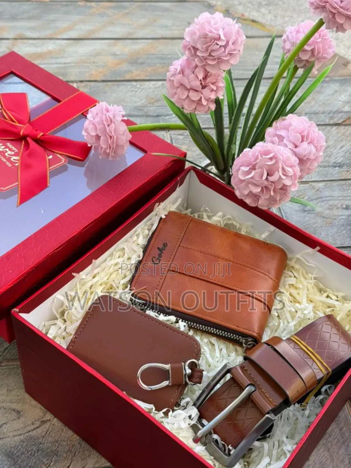 Men's Leather Sets of Belt Wallet and Keyholders Extensively Very Nice