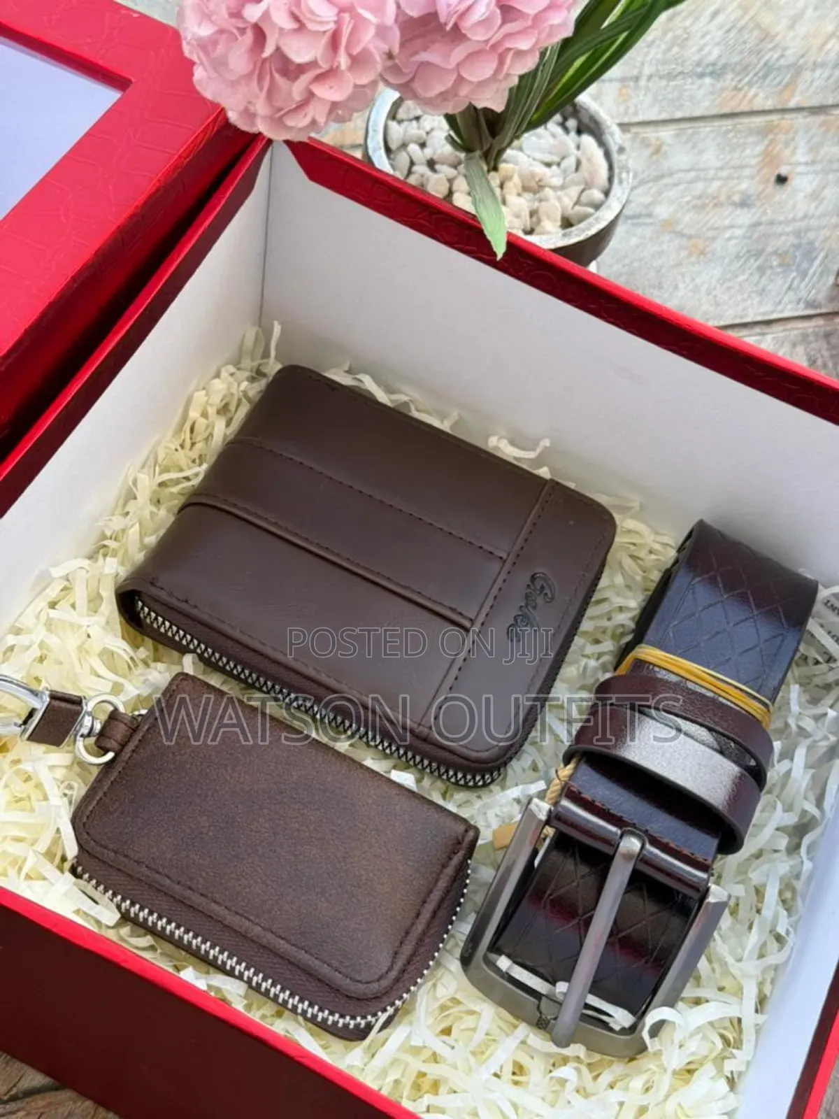 Men's Leather Sets of Belt Wallet and Keyholders Extensively Very Nice