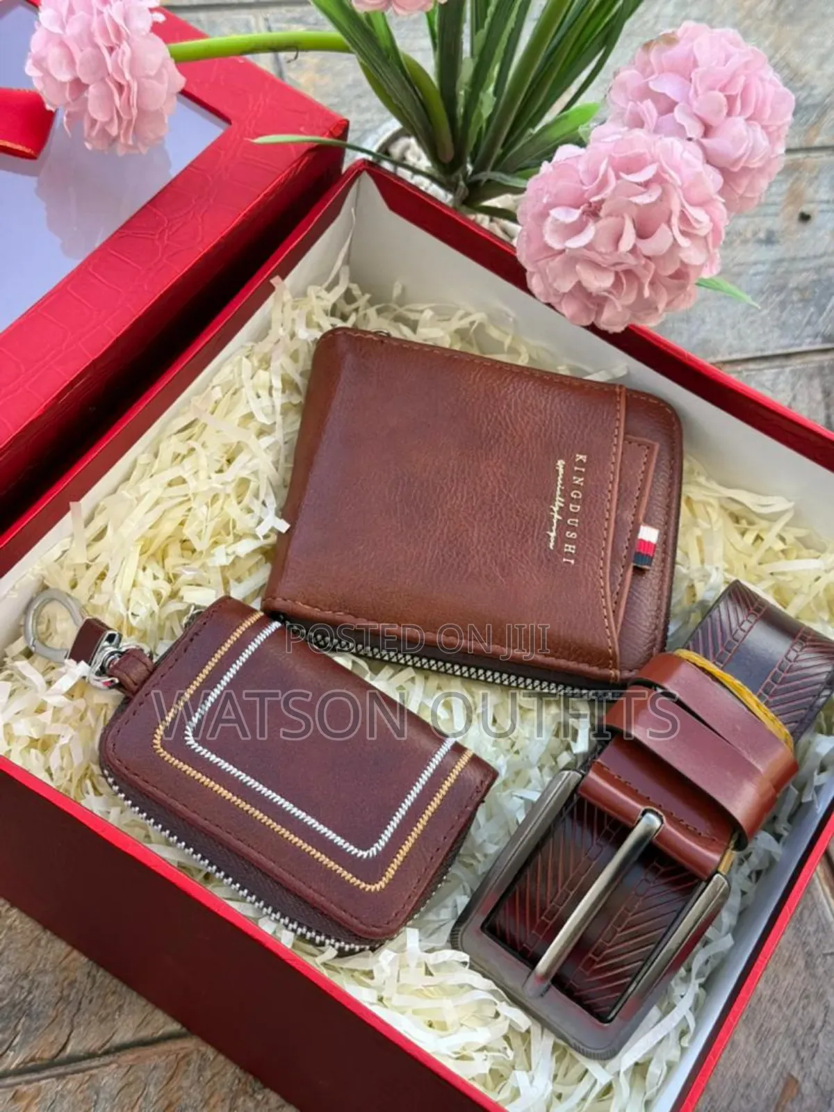 Men's Leather Sets of Belt Wallet and Keyholders Extensively Very Nice