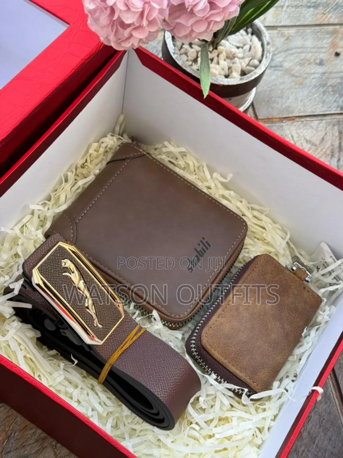 Men's Leather Sets of Belt Wallet and Keyholders Extensively Very Nice