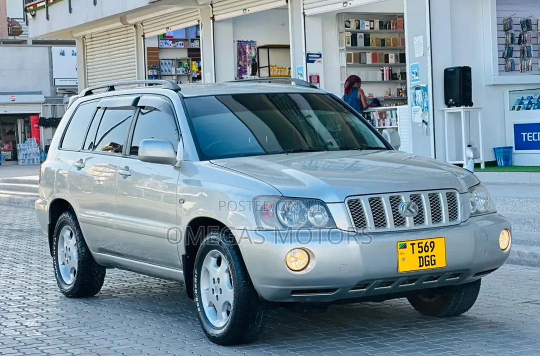 Toyota Kluger 2002 Silver