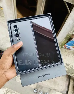New Samsung Galaxy Z Fold4 256 GB Black