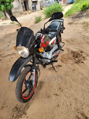 Bajaj Boxer X125 2025 Black