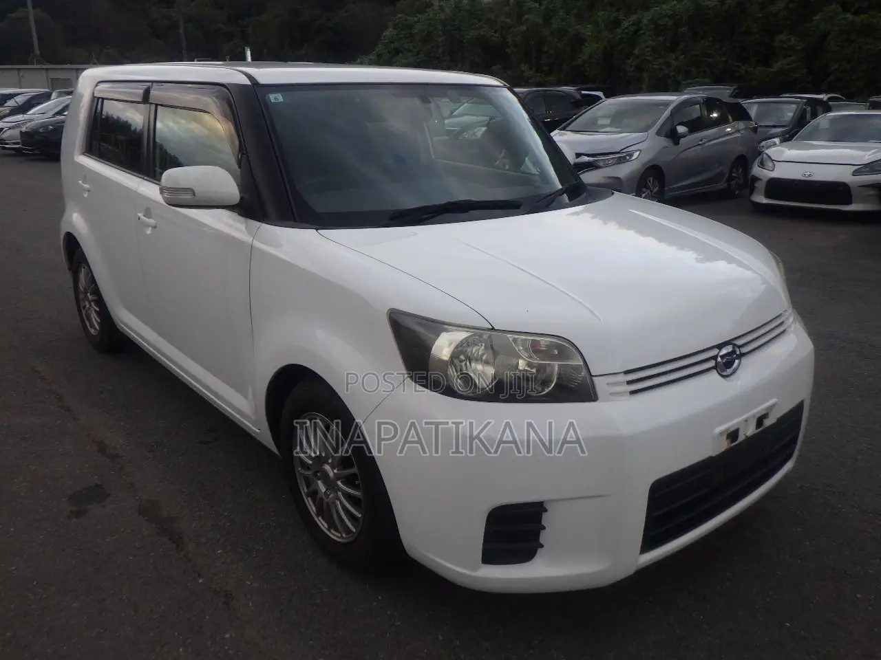Toyota Corolla Rumion Hatchback 1.5 FWD 2008 White